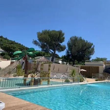 Mobilhome Vue Raphael De L'ile D'or Hotel Saint-Raphael (Var)