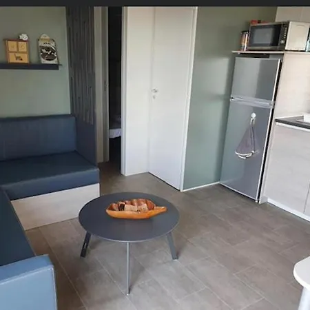 Hotel Mobilhome Vue Raphael De L'ile D'or Saint-Raphael (Var)